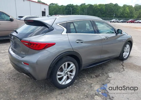 2018 Infiniti Qx30 Luxe из США, поврежденный, VIN SJKCH5CP2JA004555